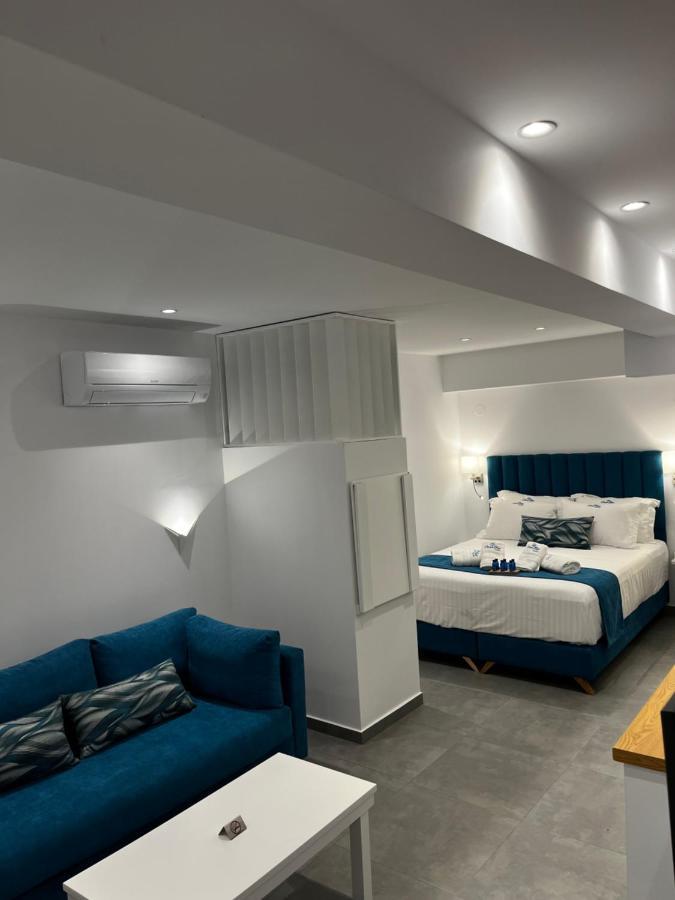 Ocean Blue Suites Ierissos Exterior foto