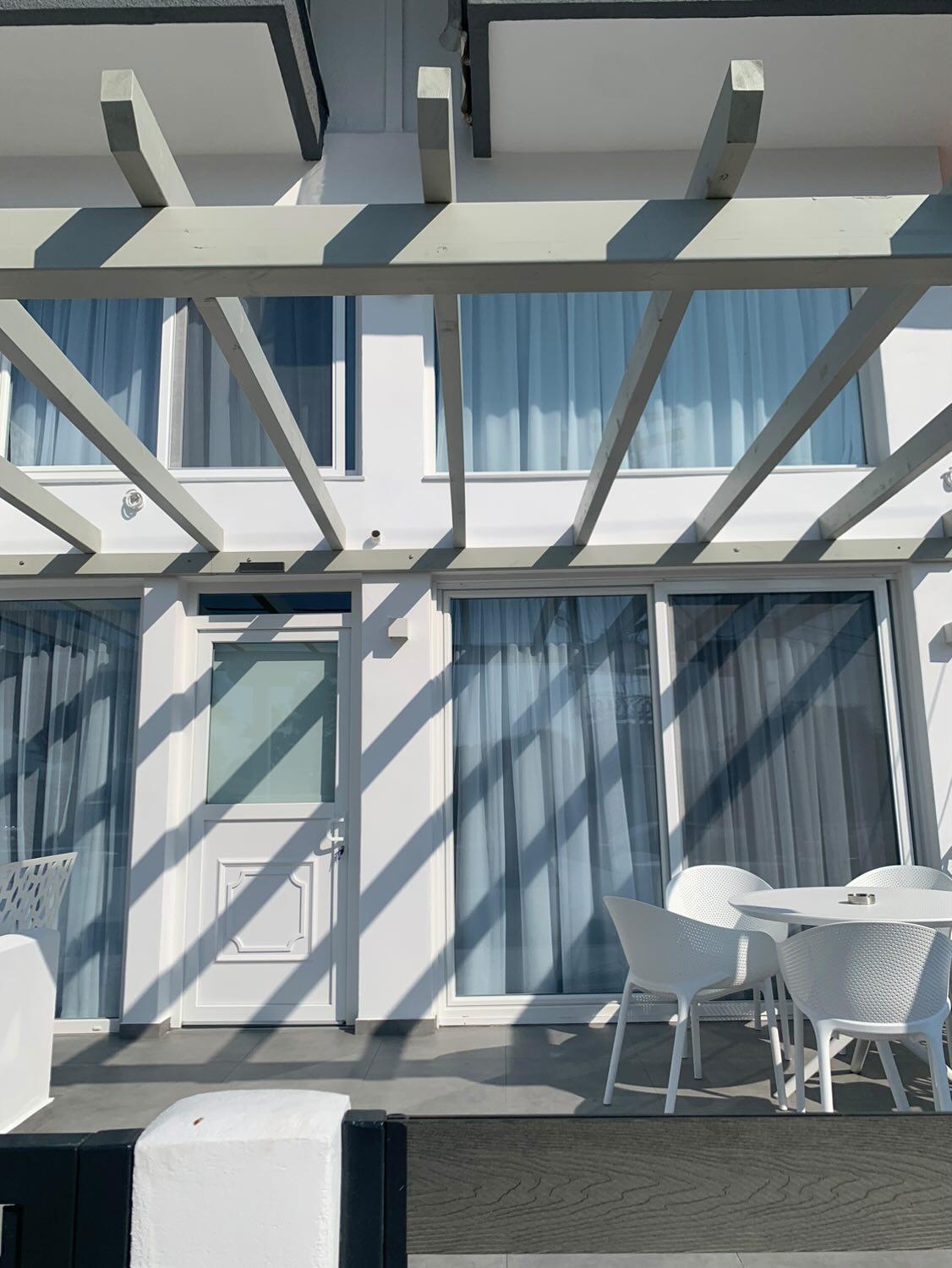 Ocean Blue Suites Ierissos Exterior foto